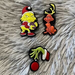 Grinch Croc Charm Set